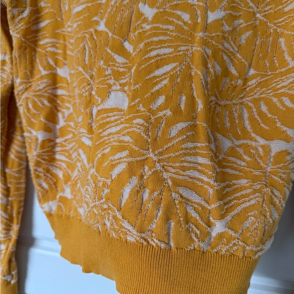 Zara Women’s Yellow Orange Tropical Print Sweater - Picture 4 of 8